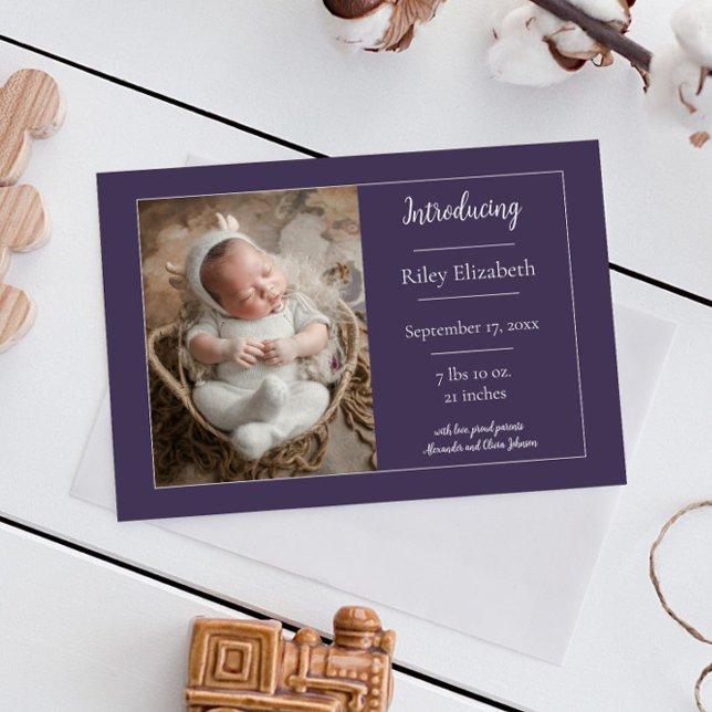 Ankündigung von lila Foto (Purple Simple Photo Birth Announcement)