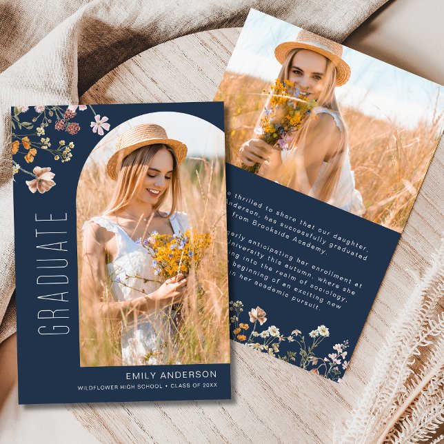 Ankündigung von Navy Blue Wildblume Abschluss (Von Creator hochgeladen)