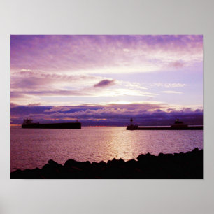 Ankunft eines Schiffes am frühen Morgen Poster
