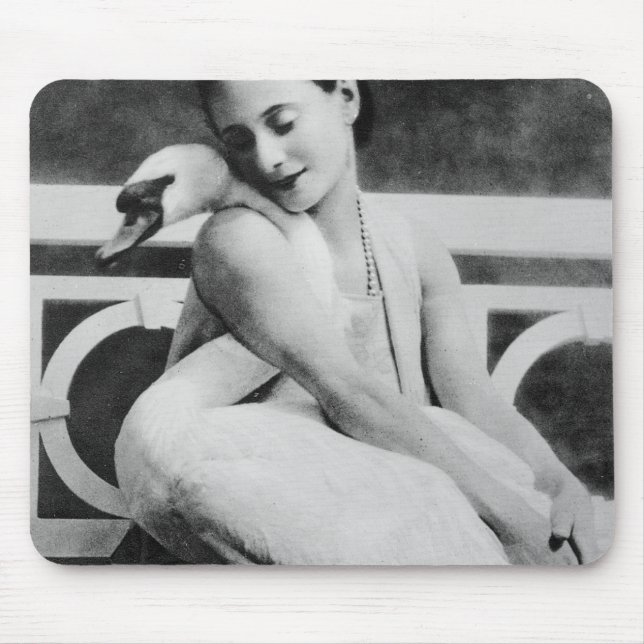 Anna Pavlova mit ihrem Haustierschwan Jack, c.1905 Mousepad (Vorne)
