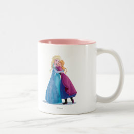 Anna und Elsa Hugging Zweifarbige Tasse