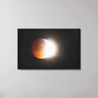 Annäherung an die gesamte Eklipse des Mondes Leinwanddruck