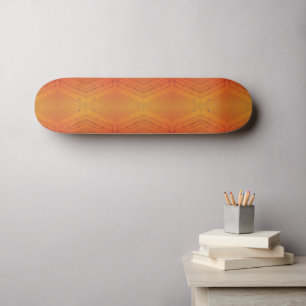 Annahme Red Orange Yellow Shibori Muster Skateboard