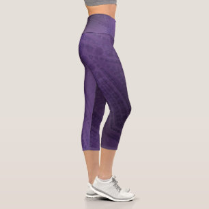 Annahme Violet Eclectic Boho Pattern Capri Leggings