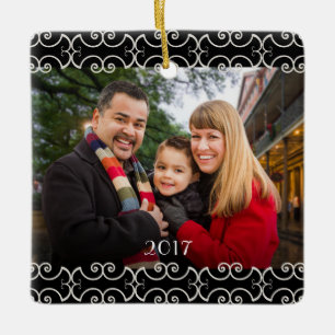 Anpassbare 2-seitige Elegante Scrolls 2 Foto Keramikornament