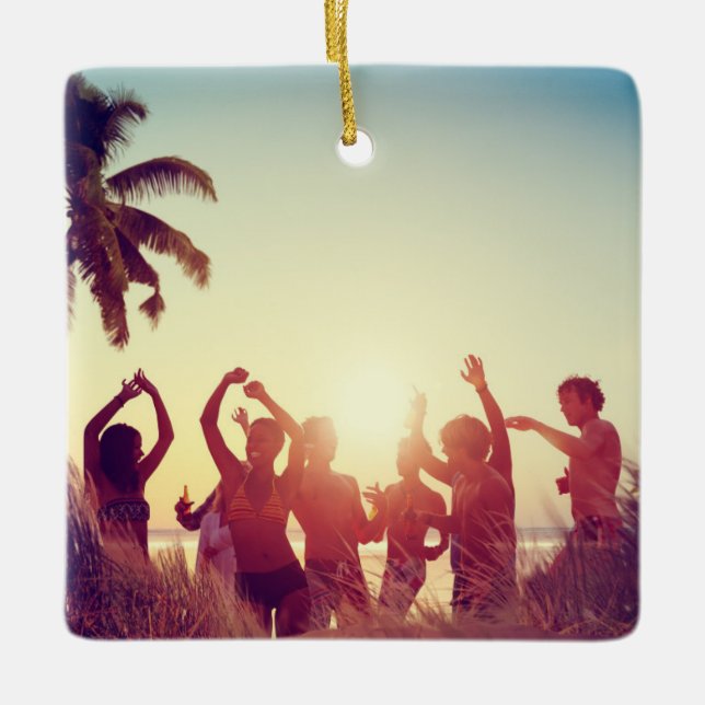 Anpassbare 2-seitige Elegante Scrolls 2 Foto Keramikornament (Vorderseite)