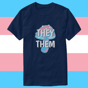 Anpassbare Transgender-Flag-Mushroom-Pronomen T-Shirt
