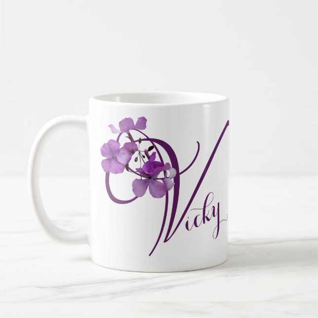 Anpassbare Vicky Name hübsch lila Blumengürtel Kaffeetasse (Links)