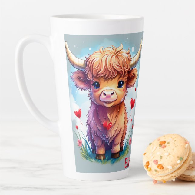 anpassbare Whimsical Valentine Highland Cow, Milchtasse (Beispiel)