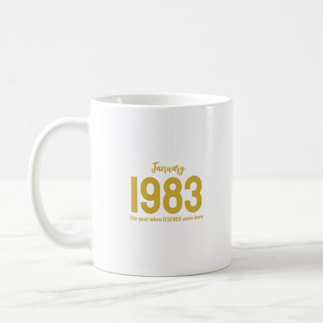Anpassbarer Monat Jahr Text Legende Geschenk Kaffeetasse (Links)