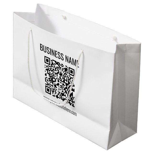 Anpassbarer QR-Code & Firmenname Große Geschenktüte (Vorderseite Schrägansicht)
