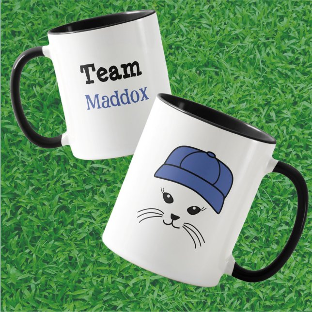 Anpassbarer Team Little Cat Baseball Player Tasse (Von Creator hochgeladen)