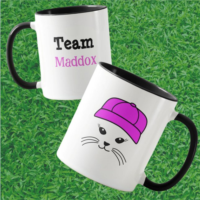 Anpassbarer Team Little Cat Baseball Player Tasse (Von Creator hochgeladen)
