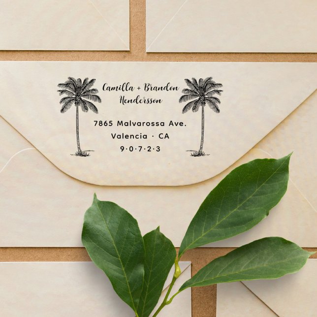 Anpassen Ihres rustikalen Strandes/Ihrer Namen+Rüc Gummistempel (Tropical Palm Trees Elegant Calligraphy Married Couple Wedding Return Address Stamp)