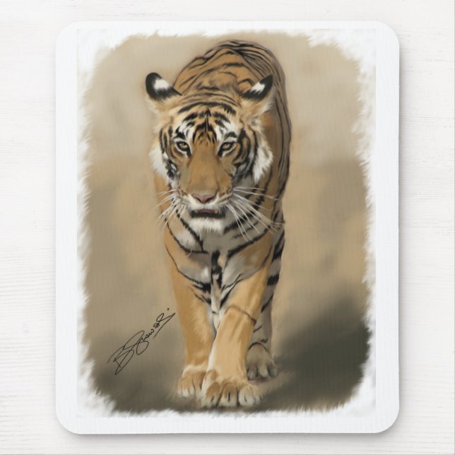 anpirschendes Tigress mousepad (Vorne)