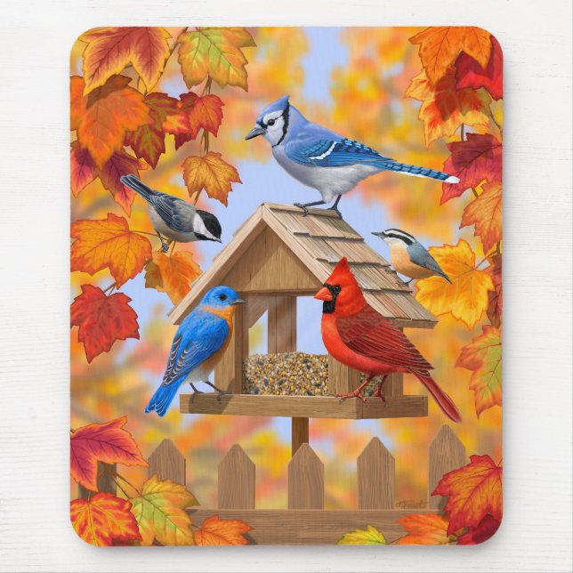 Ansammlung der Vogelzuführung Herbstorange Mousepad (Vorne)