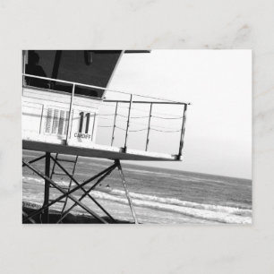 Anschauen der Surfer auf der Postkarte