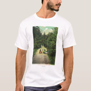 Ansicht der Eingeborener im indischen Fluss-Park T-Shirt
