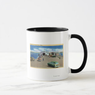 Ansicht der Fähre am Pier Tasse