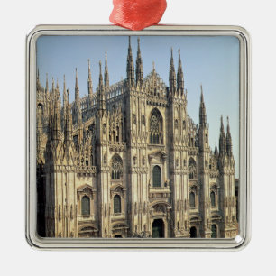 Ansicht der Fassade, angefangen 1386 Ornament Aus Metall