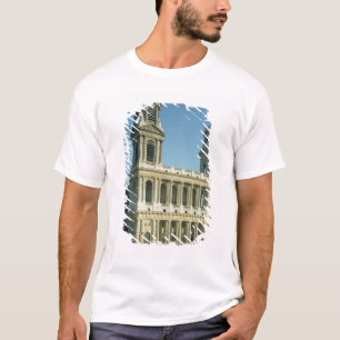 Ansicht der Fassade der Kirche von T-Shirt