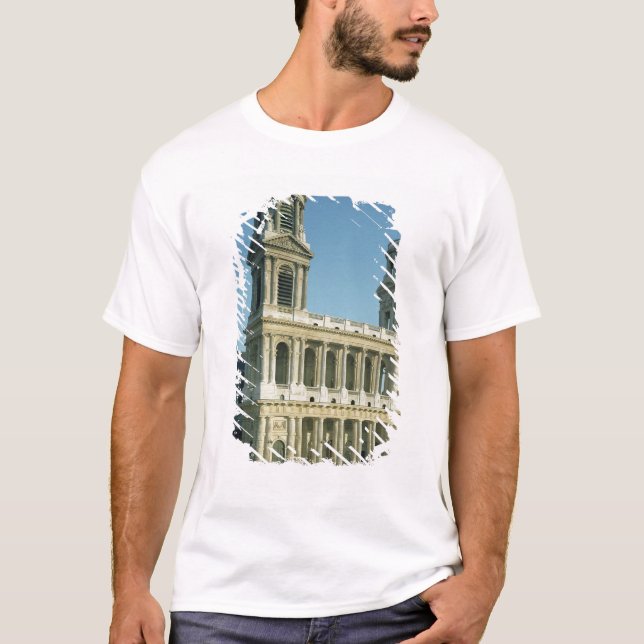 Ansicht der Fassade der Kirche von T-Shirt (Vorderseite)