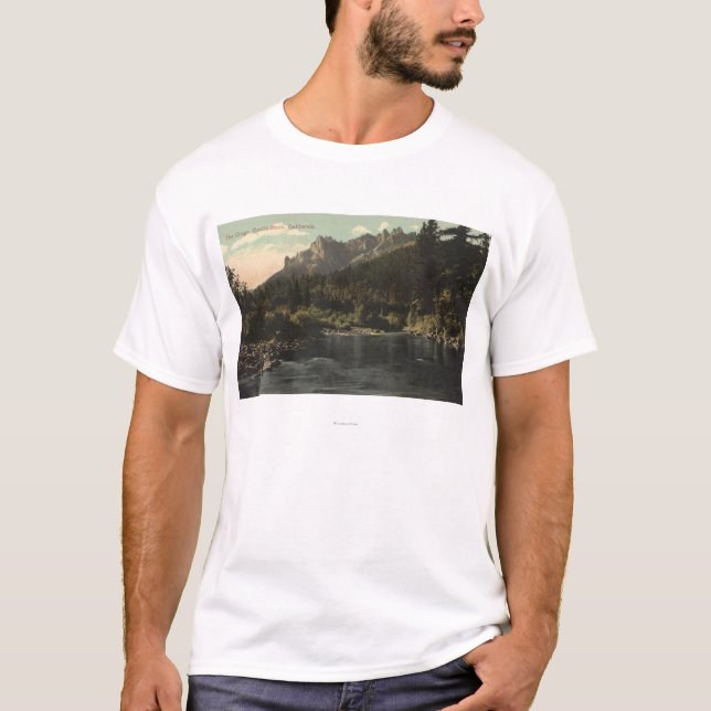 Ansicht der Felsspitzen, Schloss-Felsen T-Shirt (Vorderseite)