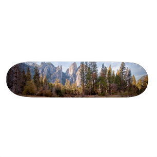 Ansicht der Kathedralen-Spitzen Skateboard