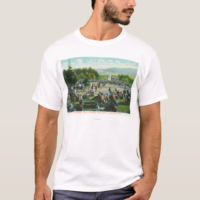 Ansicht der Mengen an Golden Gate Park im Dezember T-Shirt (Vorderseite)