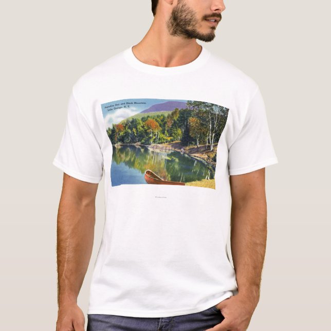 Ansicht der Paradies-Bucht und des schwarzen T-Shirt (Vorderseite)