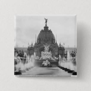 Ansicht der zentralen Haube und des Brunnens Button