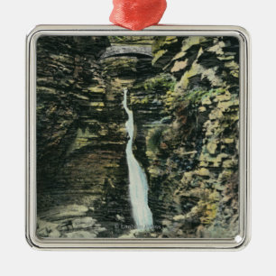 Ansicht der zentralen Kaskade Silbernes Ornament