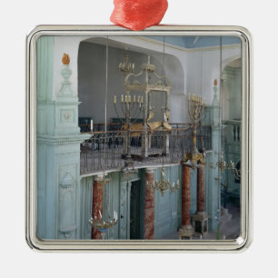 Ansicht des Innenraums des Cavaillons Silbernes Ornament
