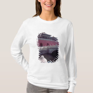 Ansicht des Mittagstors T-Shirt