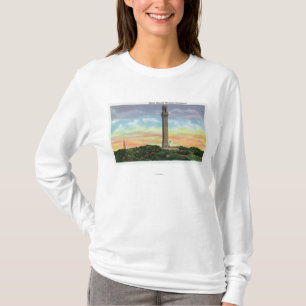 Ansicht des Provincetown Pilger-Denkmal-Monuments T-Shirt