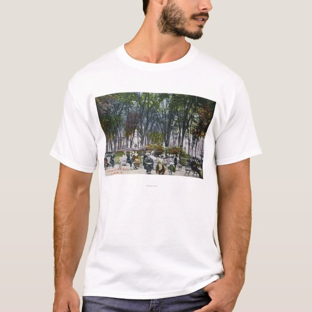 Ansicht des sichelförmigen Parks T-Shirt (Vorderseite)