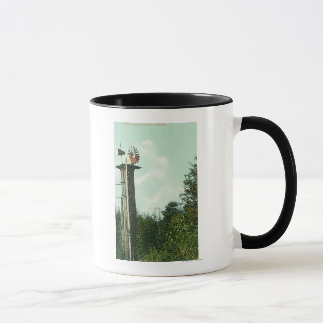 Ansicht einer Sequoia Wind MillEureka, CA Tasse (Rechts)