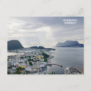 Ansicht von Alesund, norwegisches Meer, Norwegen Postkarte