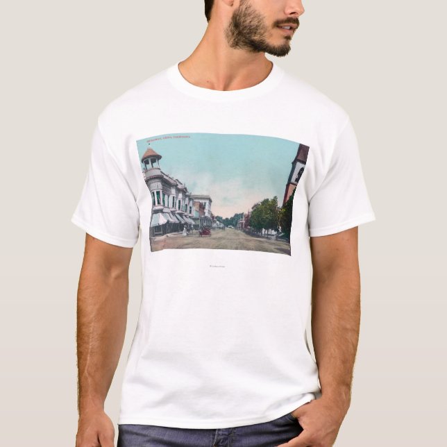 Ansicht von BroadwayChico, CA T-Shirt (Vorderseite)