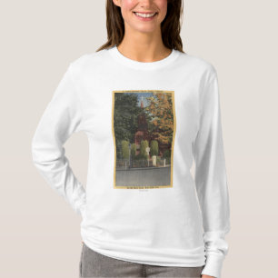 Ansicht von St- JamesEpiskopale Kirche T-Shirt