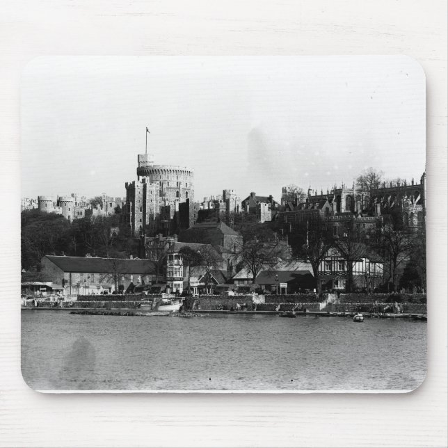 Ansicht von Windsor Schloss, über der Themse Mousepad (Vorne)
