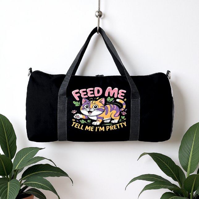 Anspruchsvolle Diva Katze Duffle Bag (Von Creator hochgeladen)