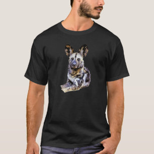 Anstrichfarbener Hund in Linien- und Farbwaschwerk T-Shirt