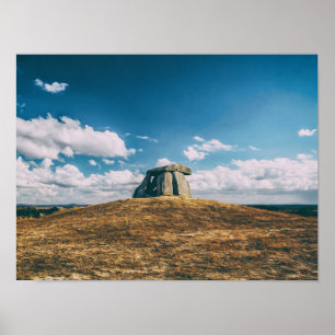 Anta do Tapadao Dolmen. Jungsteinzeitungen in Crat Poster
