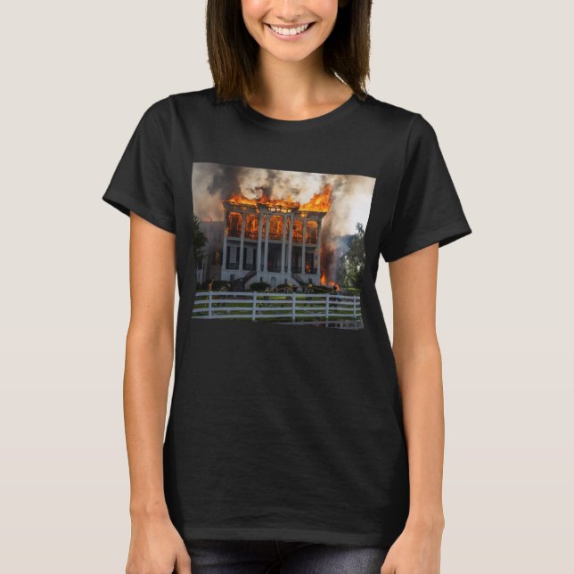 Antebellum Mansion | Feuer bricht Nottoway Resort  T-Shirt (Vorderseite)