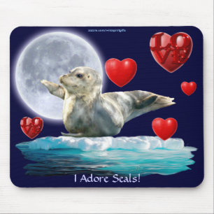 Anti-Sealhunt Siegel-Pup, Moon & Hearts Mousepad