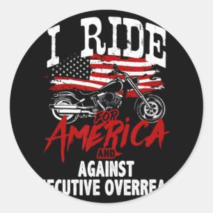 Anti Trump Biker widersetzt sich der Führungskraft Runder Aufkleber