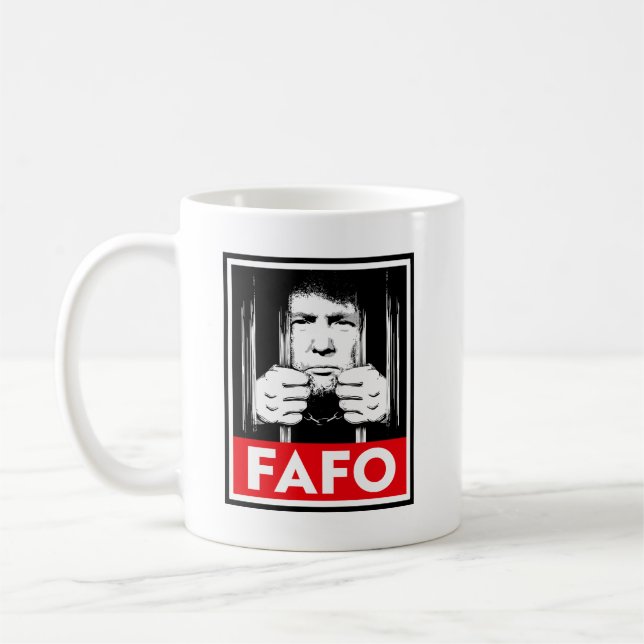 Anti-Trump FAFO Kaffeetasse (Links)