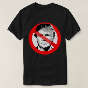Anti Trump hat das Gesicht verdrängt T-Shirt