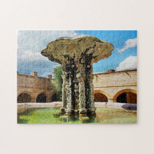 Antigua Fountain Convent Notre-Dame-Merc. Puzzle